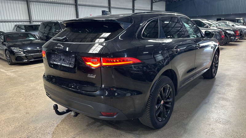 Jaguar F-Pace F-Pace 2.0 D AWD Prestige Business Edition — photo 5