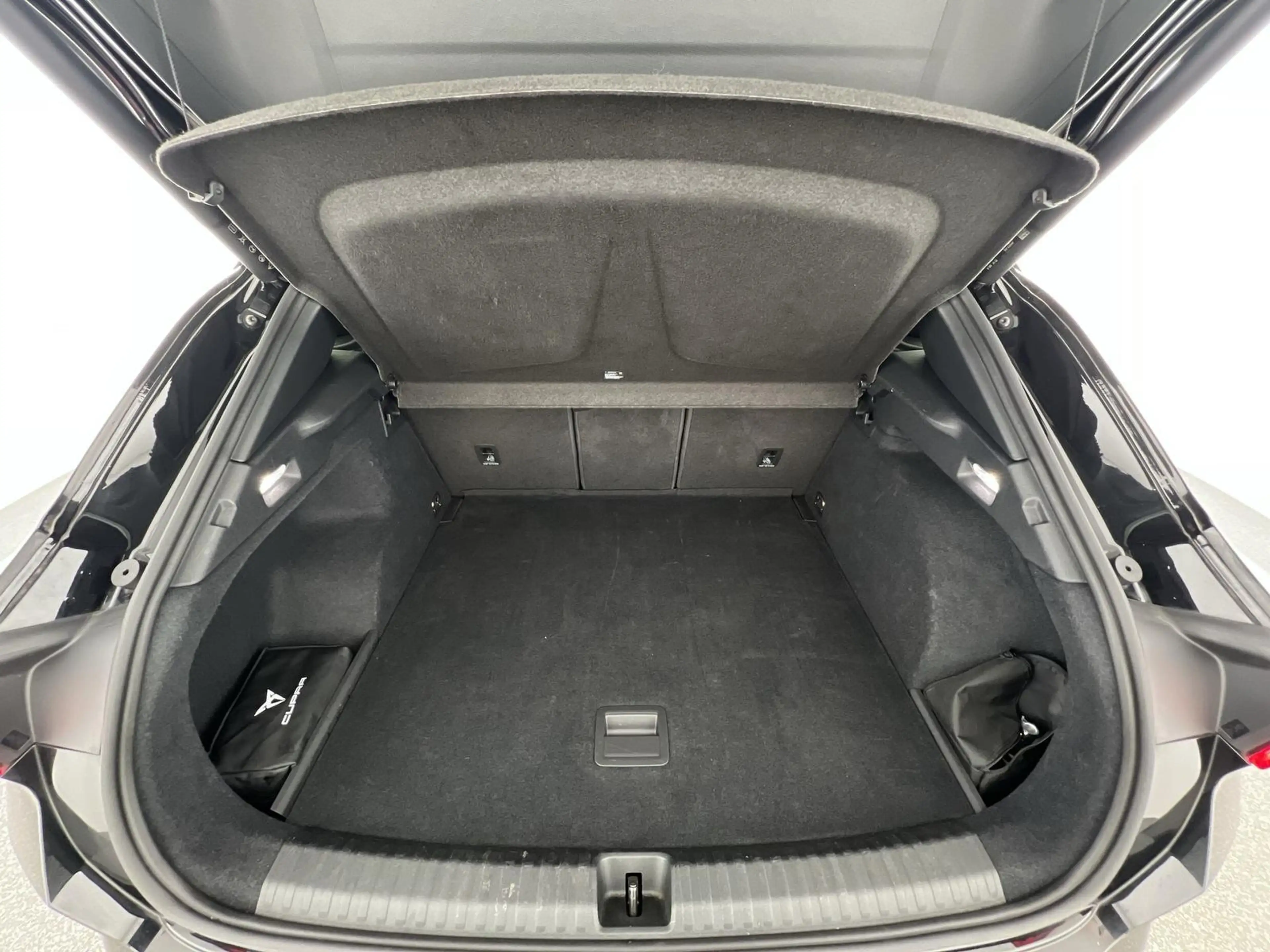 CUPRA Terramar Basis Hybrid 1.5eTSI*SHZ*NAVI*360°K*uvm — photo 18