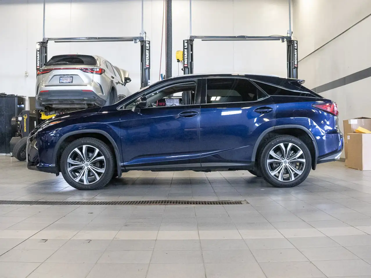 Lexus RX fotografie Lexus RX