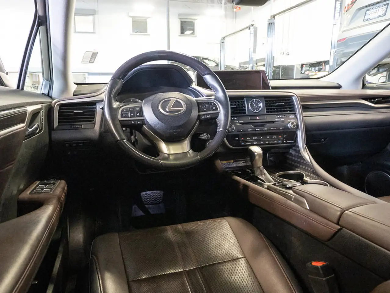 Lexus RX fotografie Lexus RX