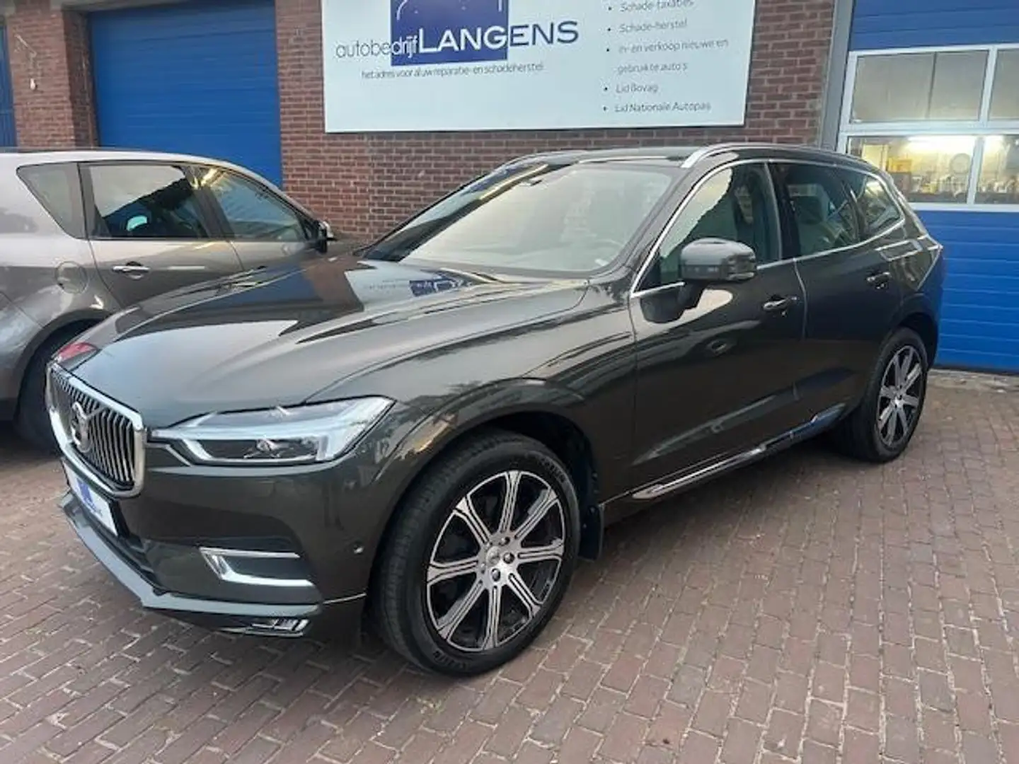 Volvo XC60 2.0 T6 AWD Inscription Polestar Engineered, 360 ca Gris - 1
