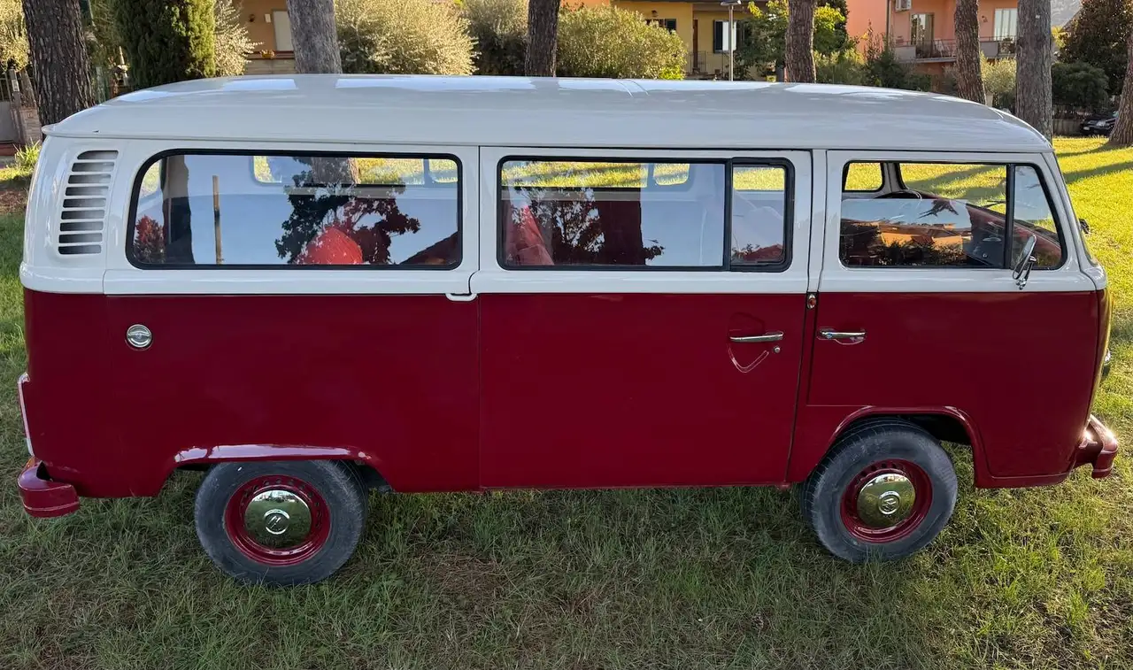 Volkswagen T2 9 posti, foto 5