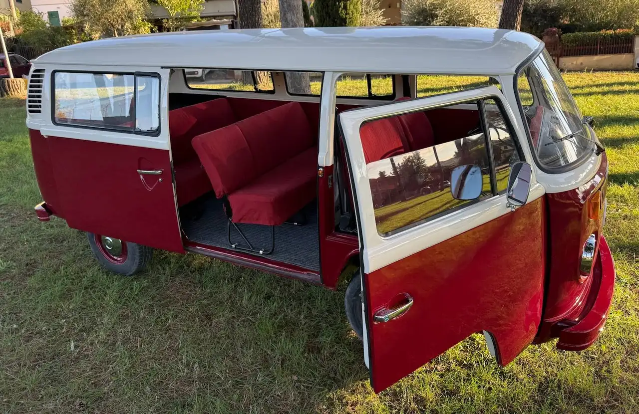 Volkswagen T2 9 posti, foto 3