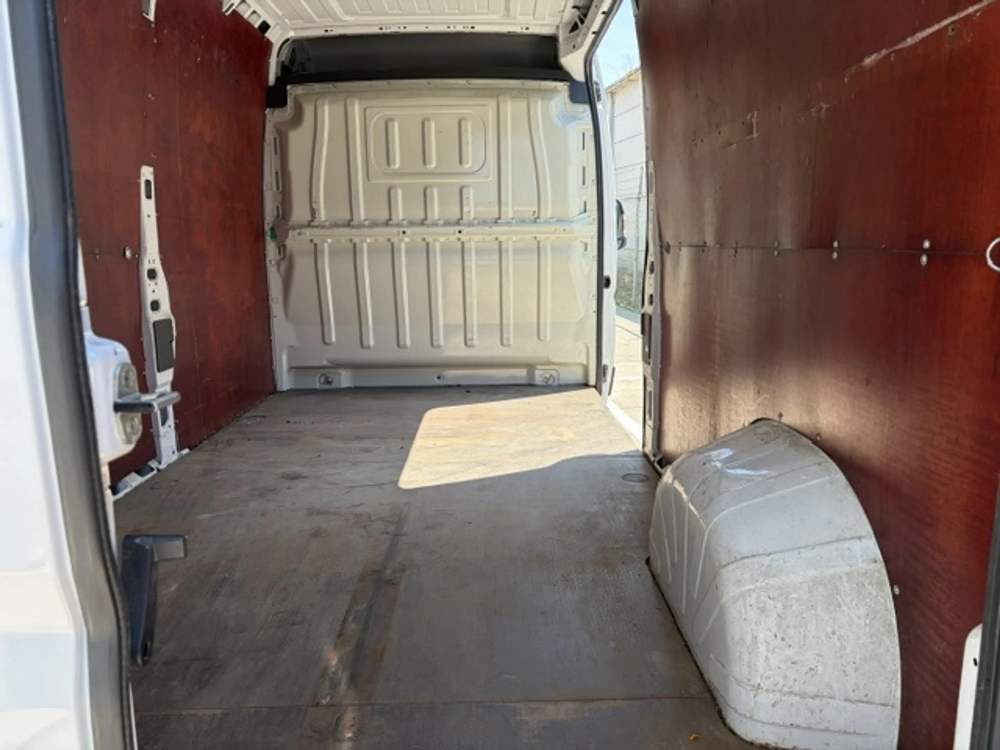 Opel Movano 2.2D 140 Zwaar L3H2 Edition — photo 9