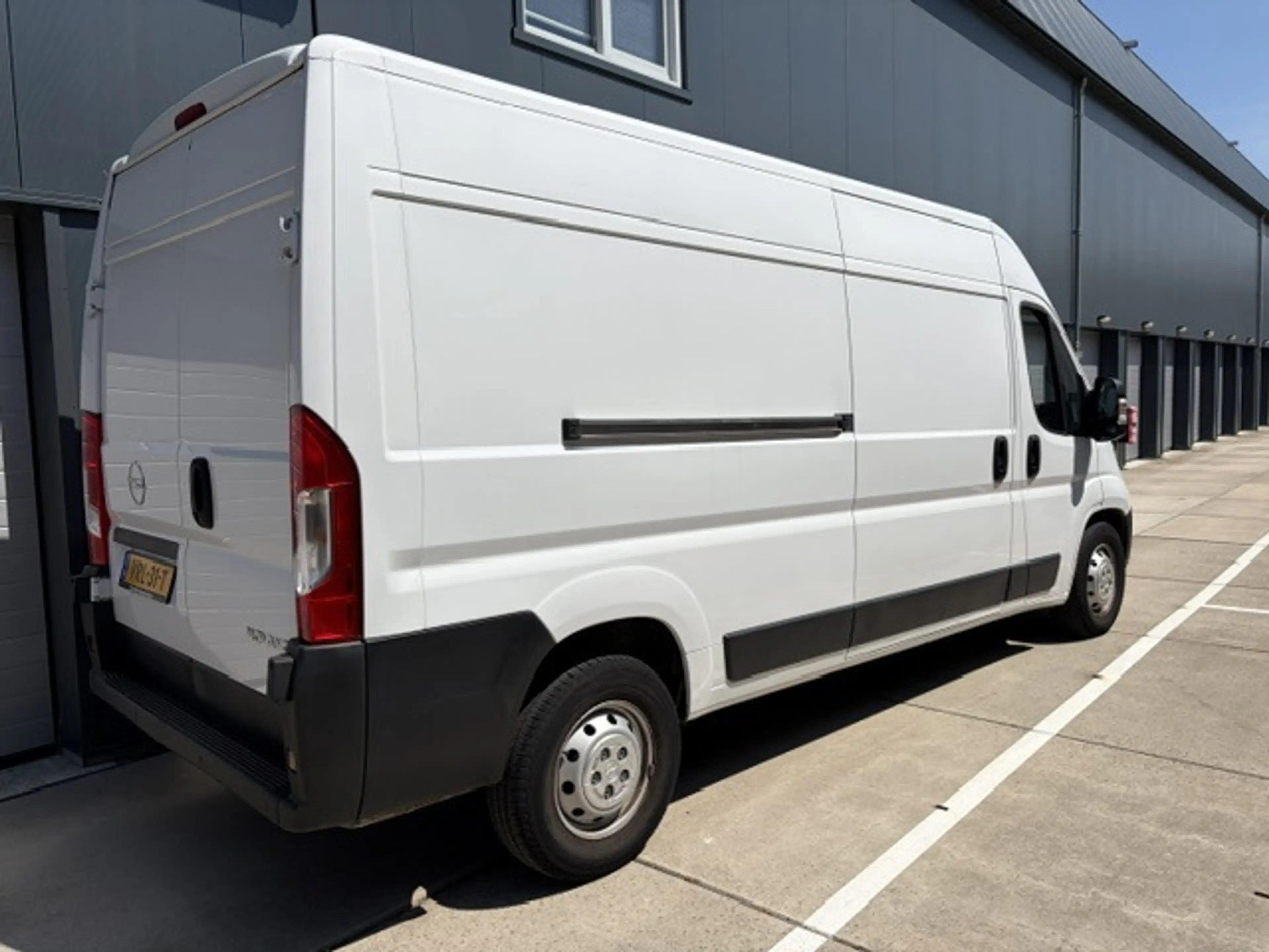Opel Movano 2.2D 140 Zwaar L3H2 Edition — photo 3