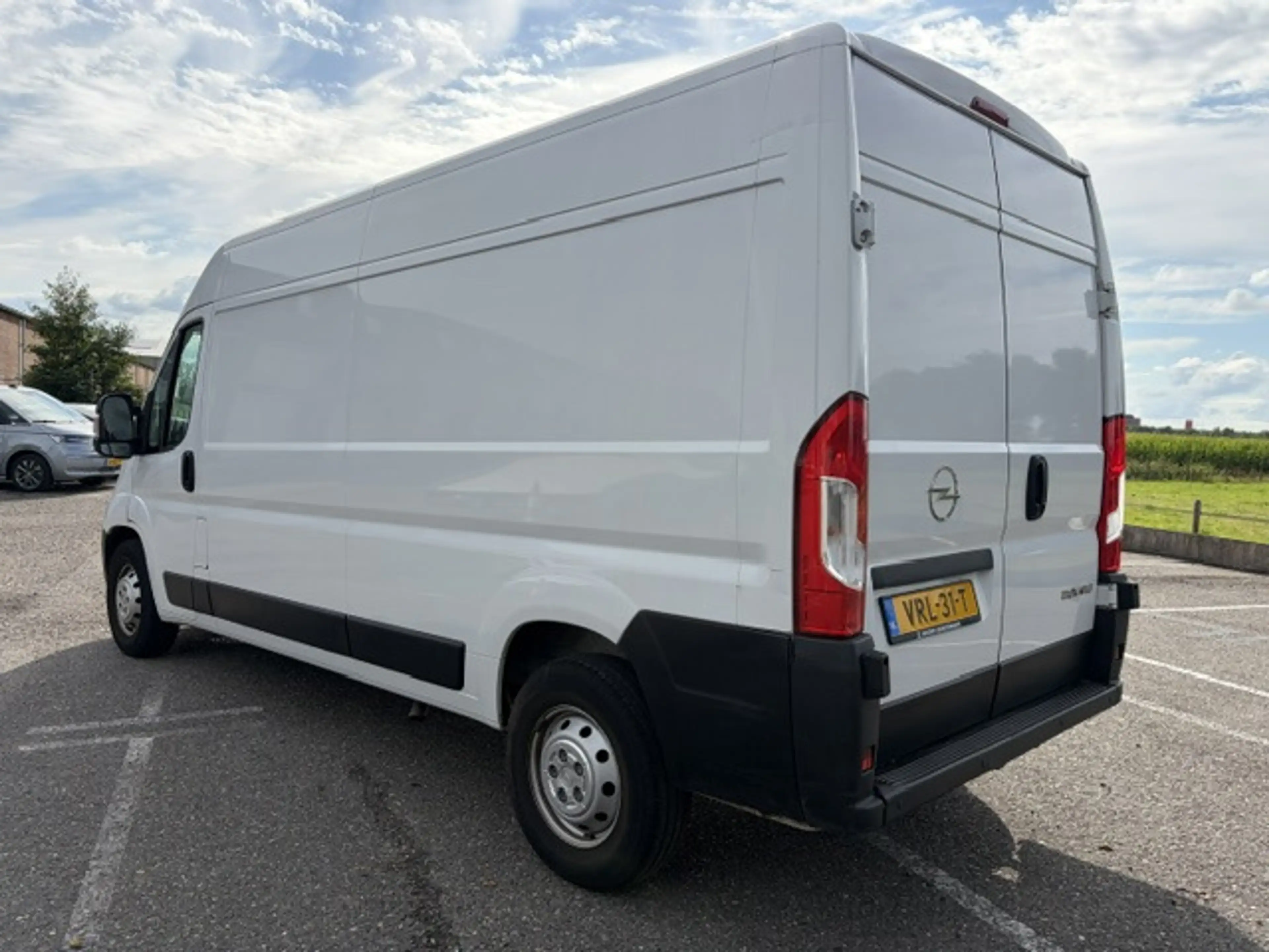 Opel Movano 2.2D 140 Zwaar L3H2 Edition — photo 14