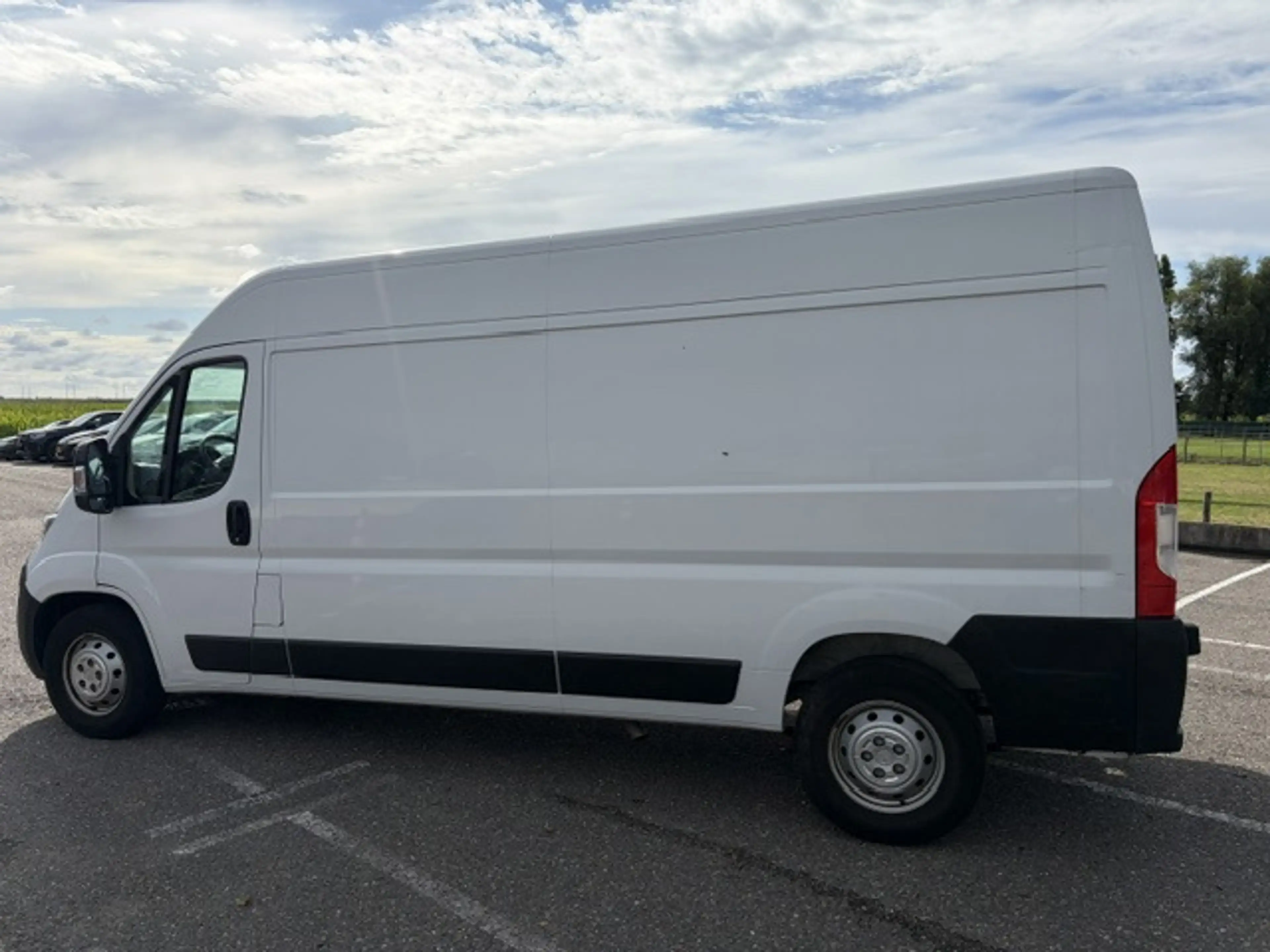 Opel Movano 2.2D 140 Zwaar L3H2 Edition — photo 13