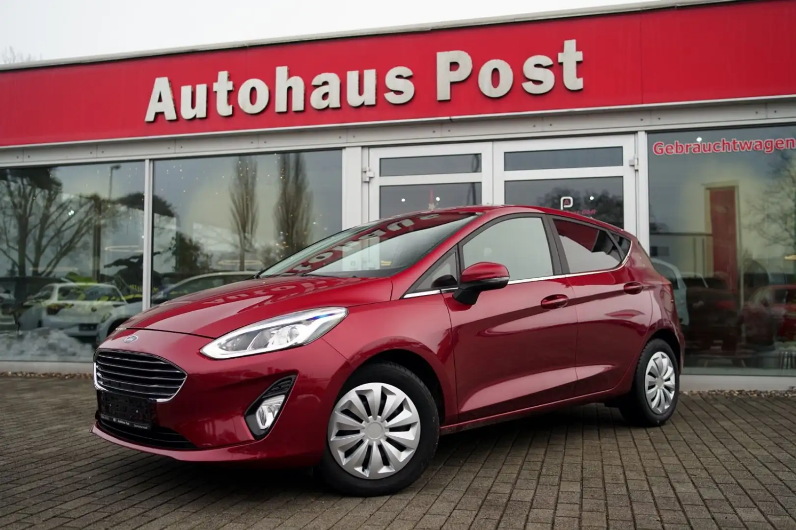 Ford Fiesta Titanium Automatik CarPlay Sitz&Lenkradh Rouge - 1