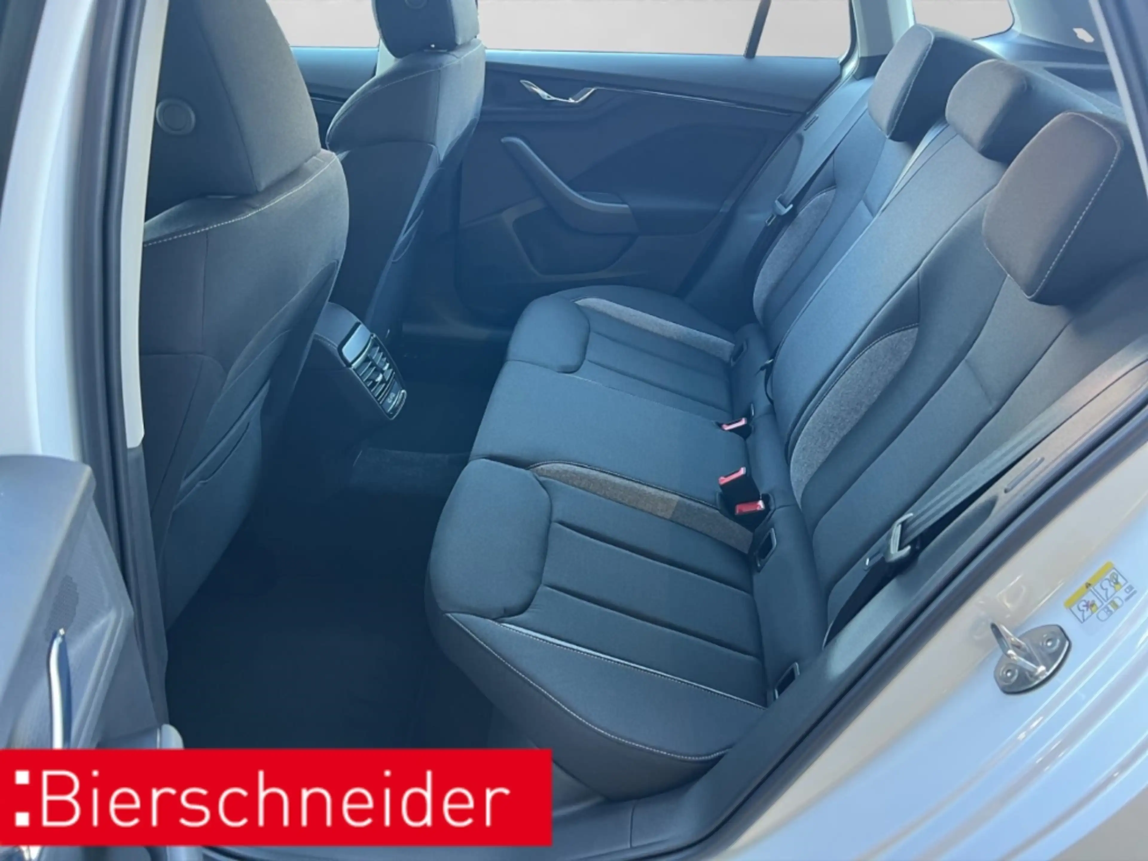 Skoda Kamiq 1.0 TSI DSG Selection NAVI AHK-VORB. LENKRADHEIZUN — photo 15