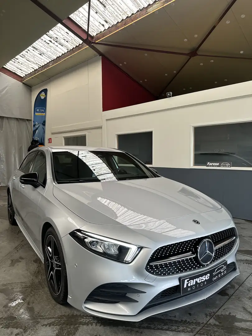 Mercedes-Benz A 180 AMG Line Silber - 1