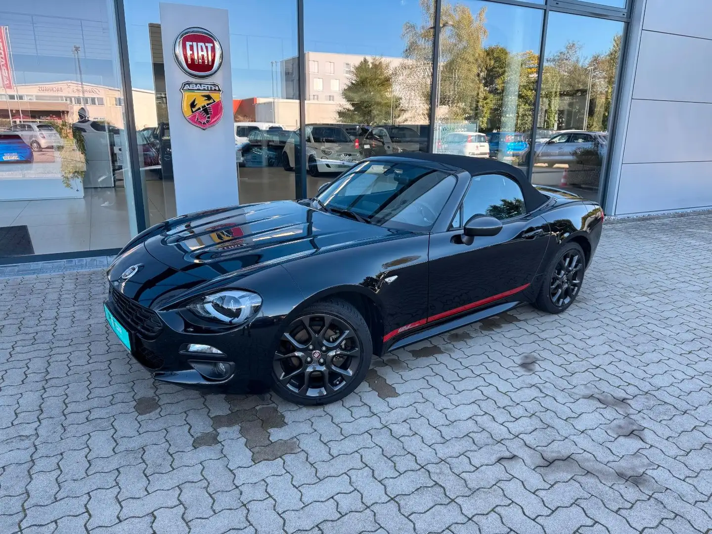 Fiat 124 Spider 1.4 Lusso  S-Design WKR+ZRneu Noir - 2