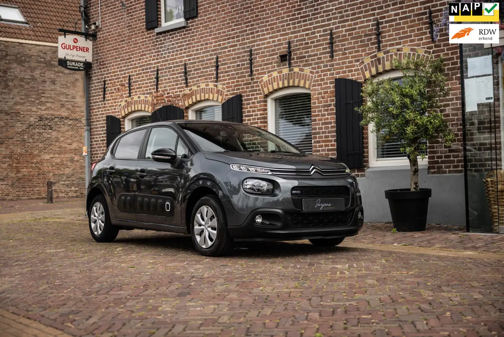 Citroen C3 1.2 PureTech Feel (82pk) Nieuwe Distributie Grijs - 1