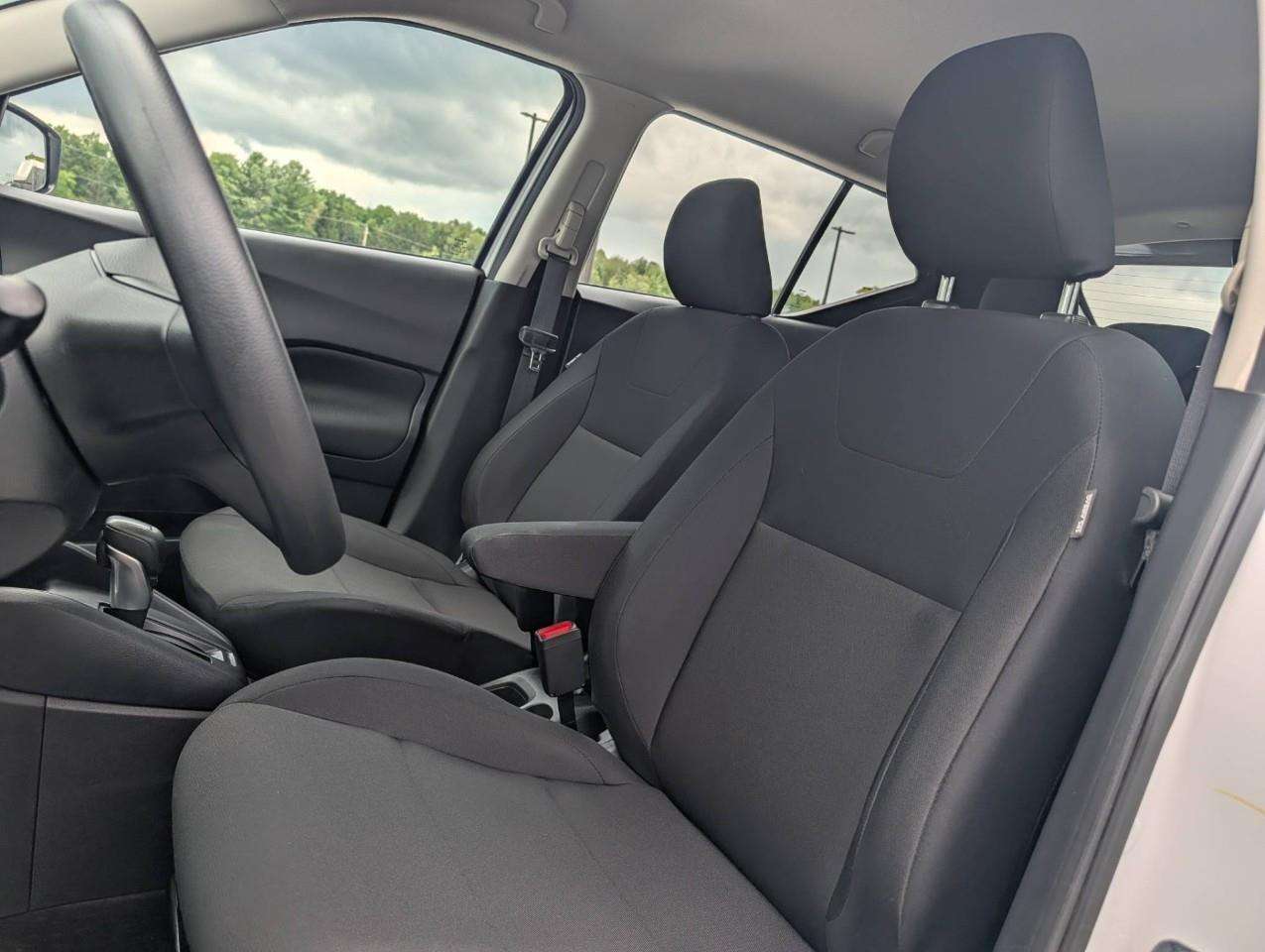 2025 Nissan Kicks S — снимка 1