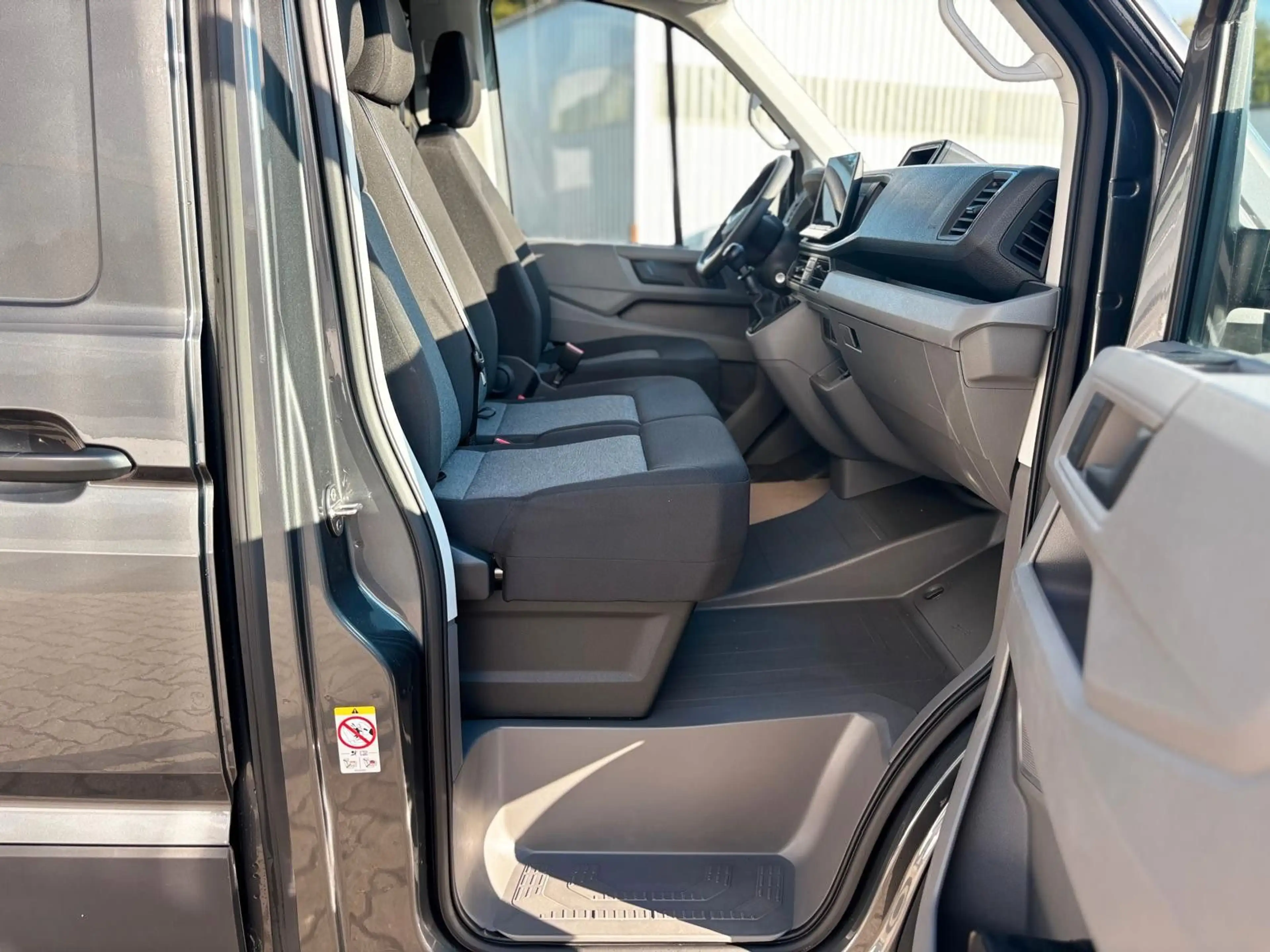 Volkswagen Crafter Kasten 35 MR Hoch RFK/NAVI/5.J.GARANTIE — photo 13