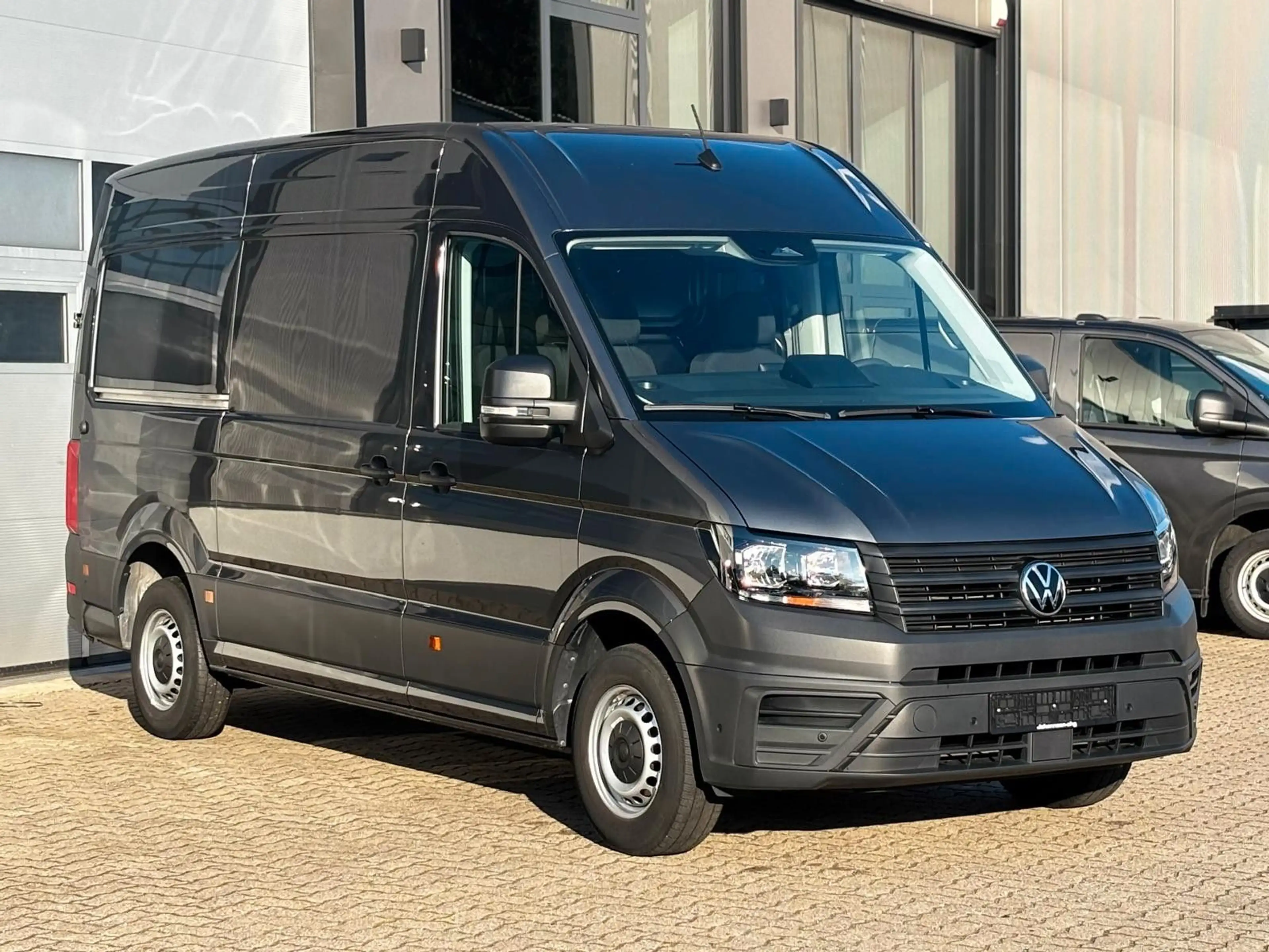 Volkswagen Crafter Kasten 35 MR Hoch RFK/NAVI/5.J.GARANTIE — photo 3