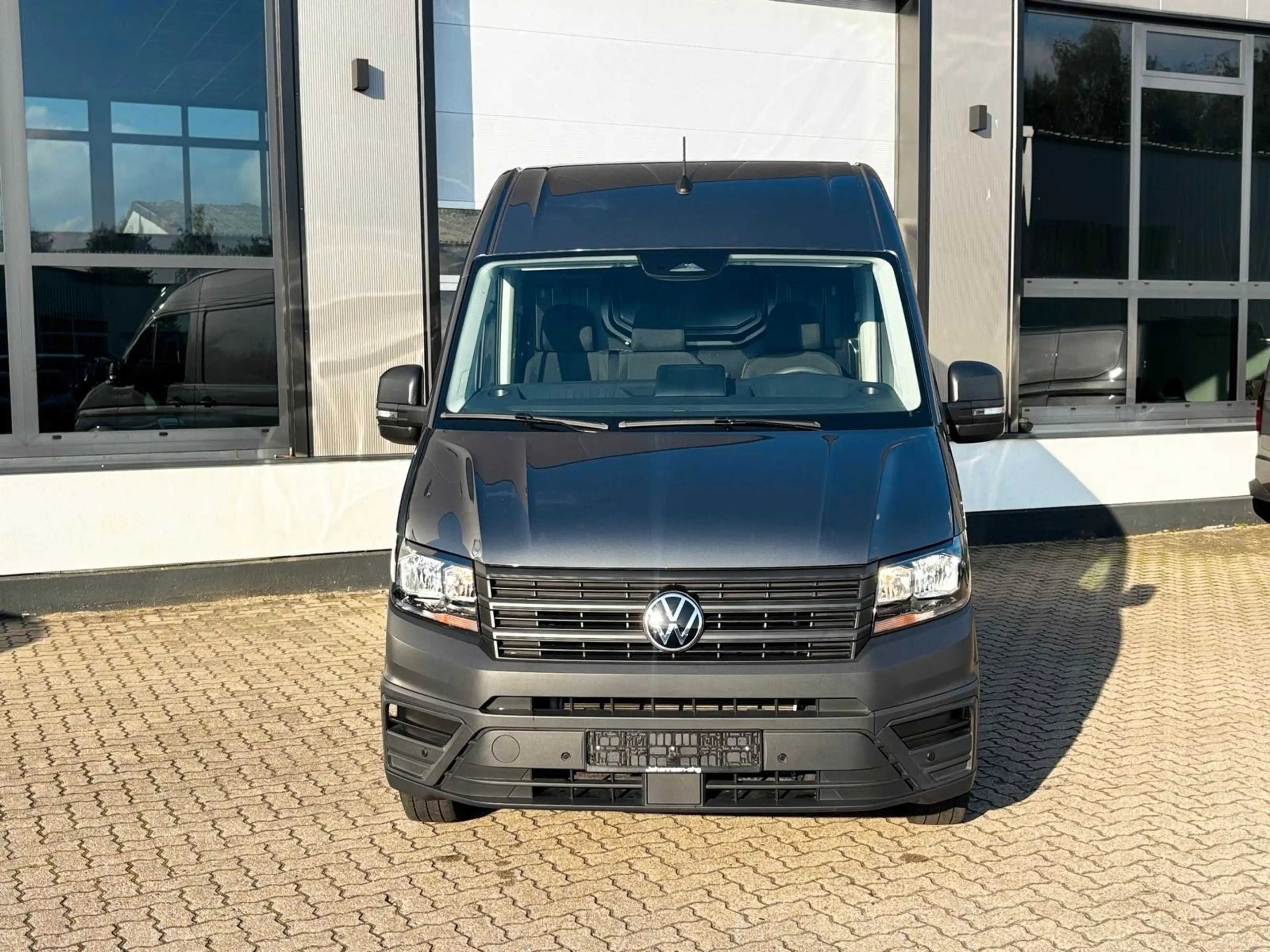 Volkswagen Crafter Kasten 35 MR Hoch RFK/NAVI/5.J.GARANTIE — photo 2