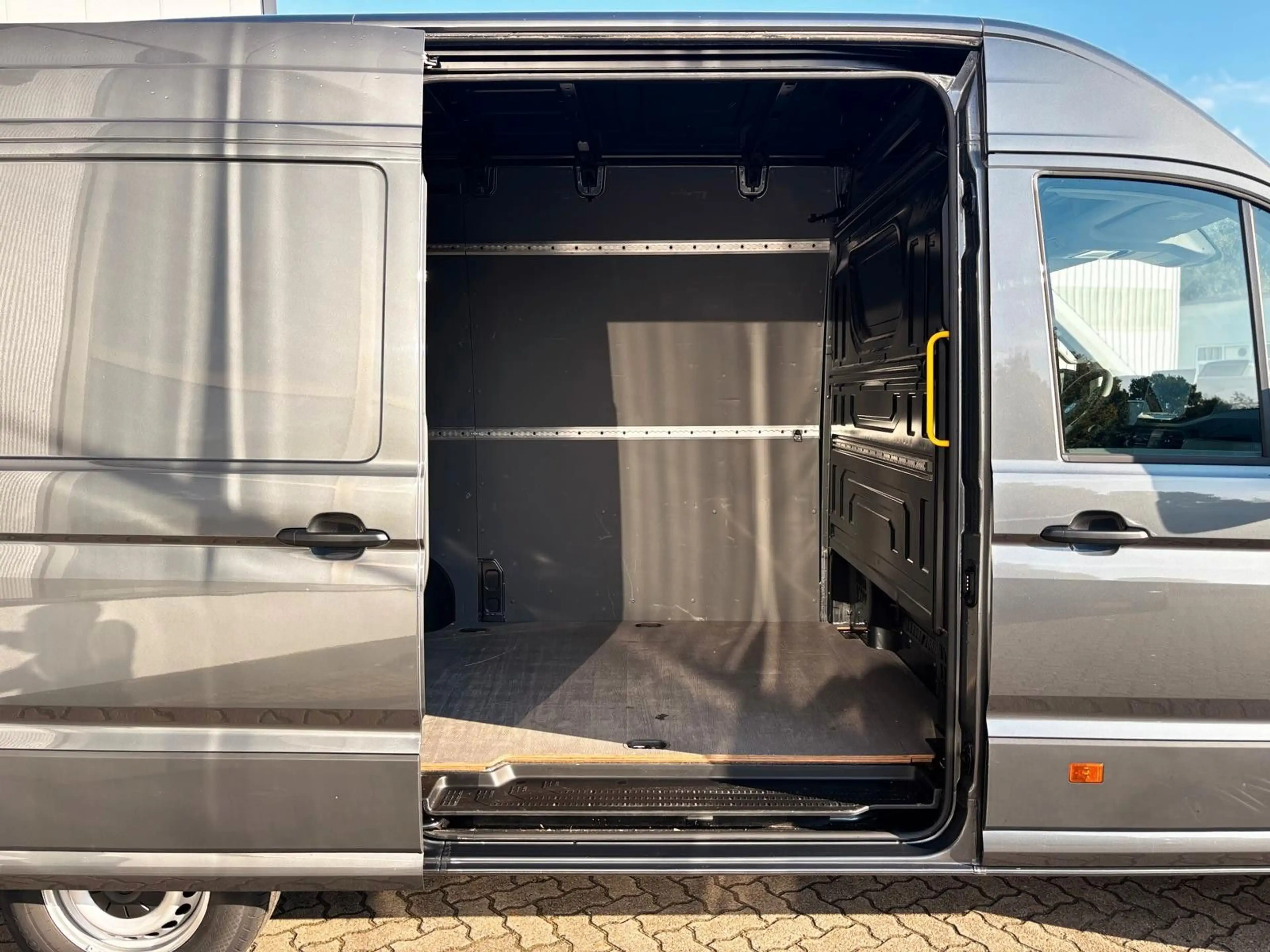 Volkswagen Crafter Kasten 35 MR Hoch RFK/NAVI/5.J.GARANTIE — photo 14