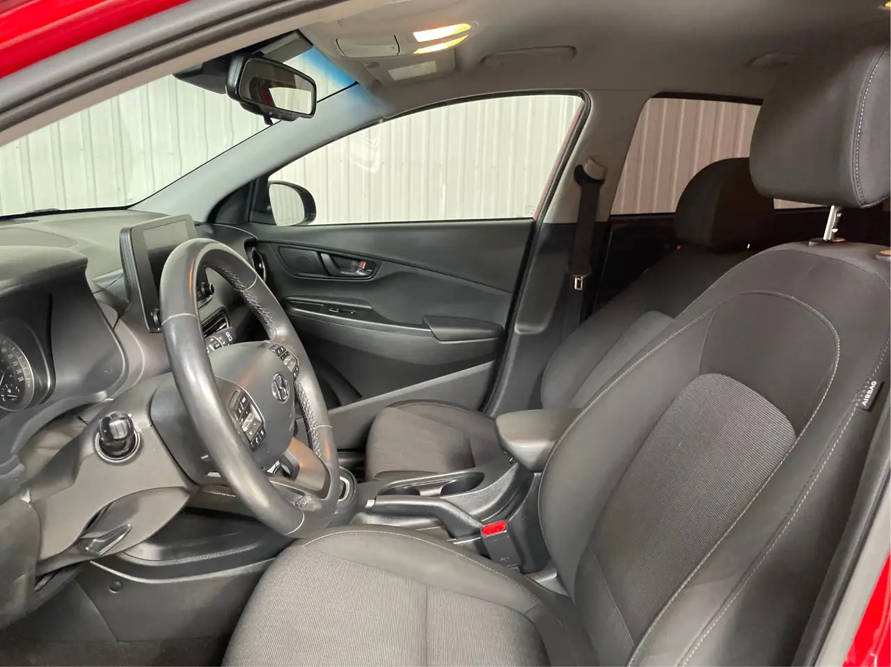 Hyundai KONA photo Hyundai KONA