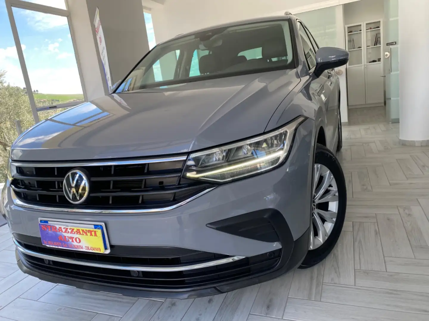 Volkswagen Tiguan 2.0 TDI 150 CV SCR DSG Elegance Grigio - 1