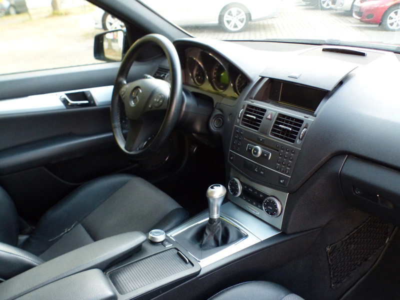Mercedes-Benz C 180 C180 CGI Limousine AMG-Line Nav Harman/Kardon — photo 9