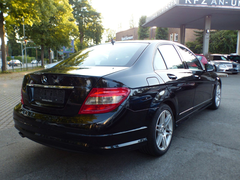 Mercedes-Benz C 180 C180 CGI Limousine AMG-Line Nav Harman/Kardon — photo 4