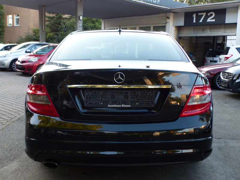 Mercedes-Benz C 180 C180 CGI Limousine AMG-Line Nav Harman/Kardon — photo 5