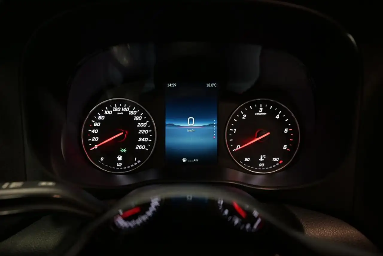 Mercedes-Benz Vito 116 CDI KA Kompakt 3-Sitze Klima AHK 2.0t. 8