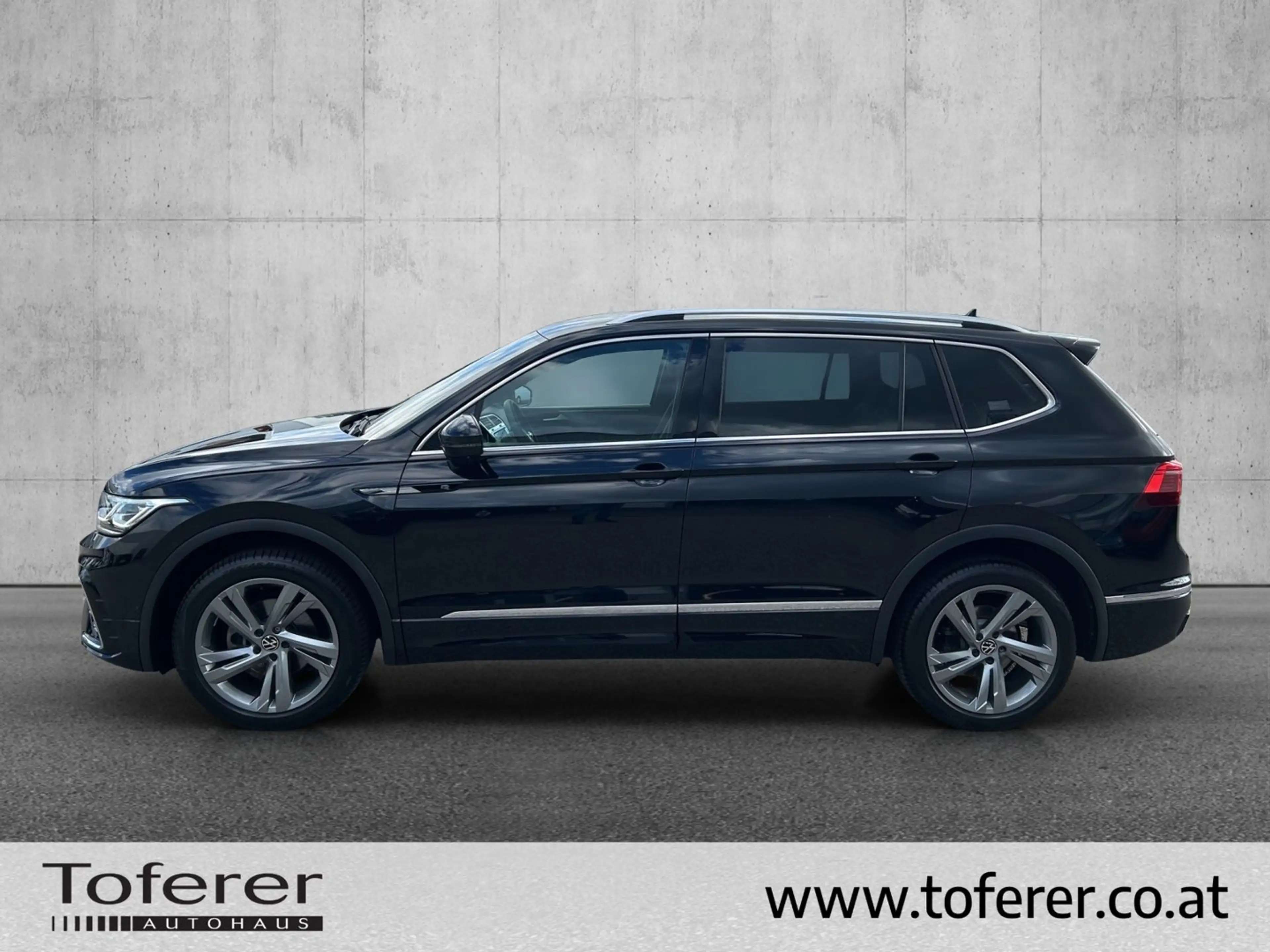 Volkswagen Tiguan Allspace R-Line TDI DSG — photo 3