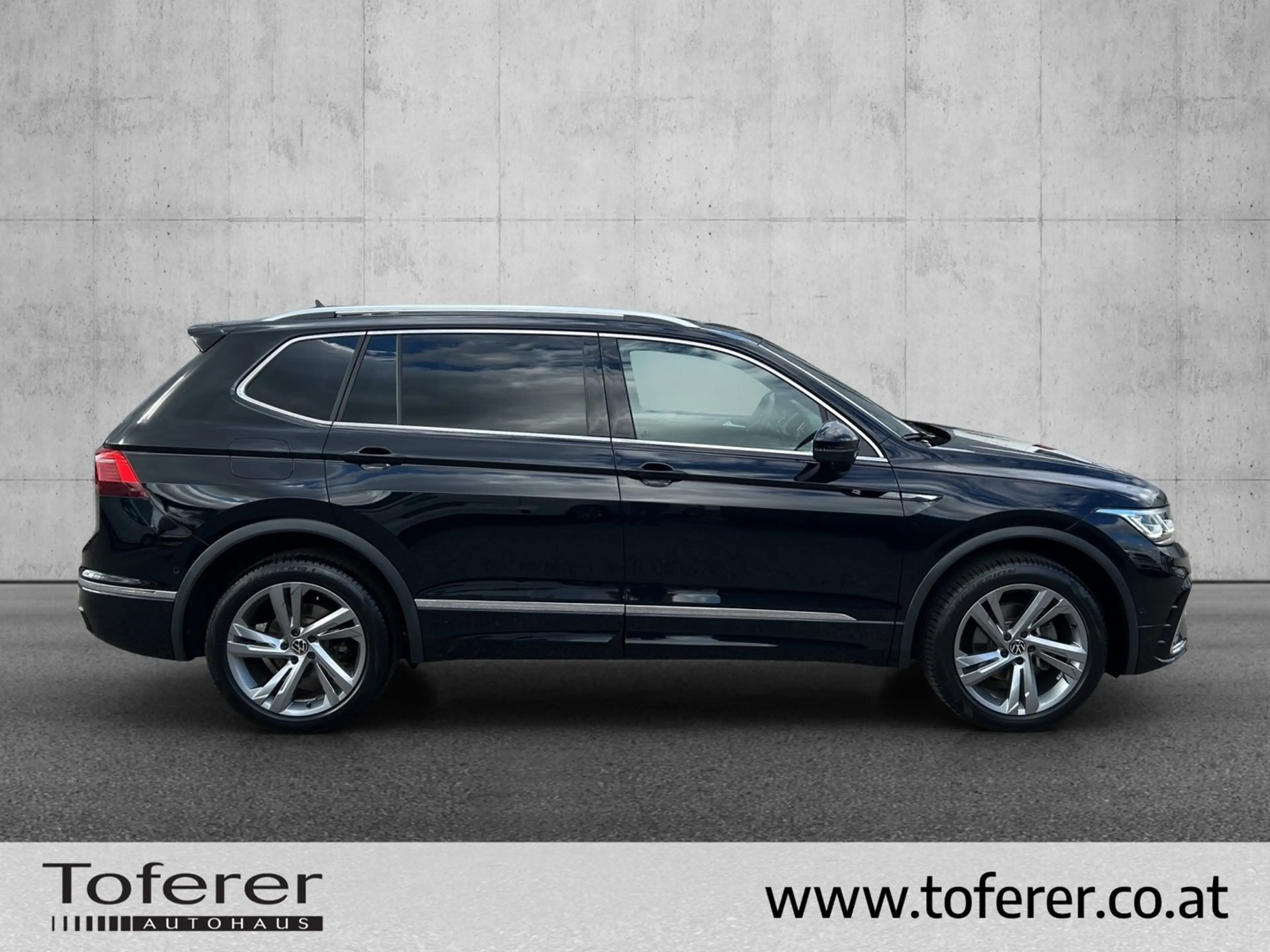 Volkswagen Tiguan Allspace R-Line TDI DSG — photo 4