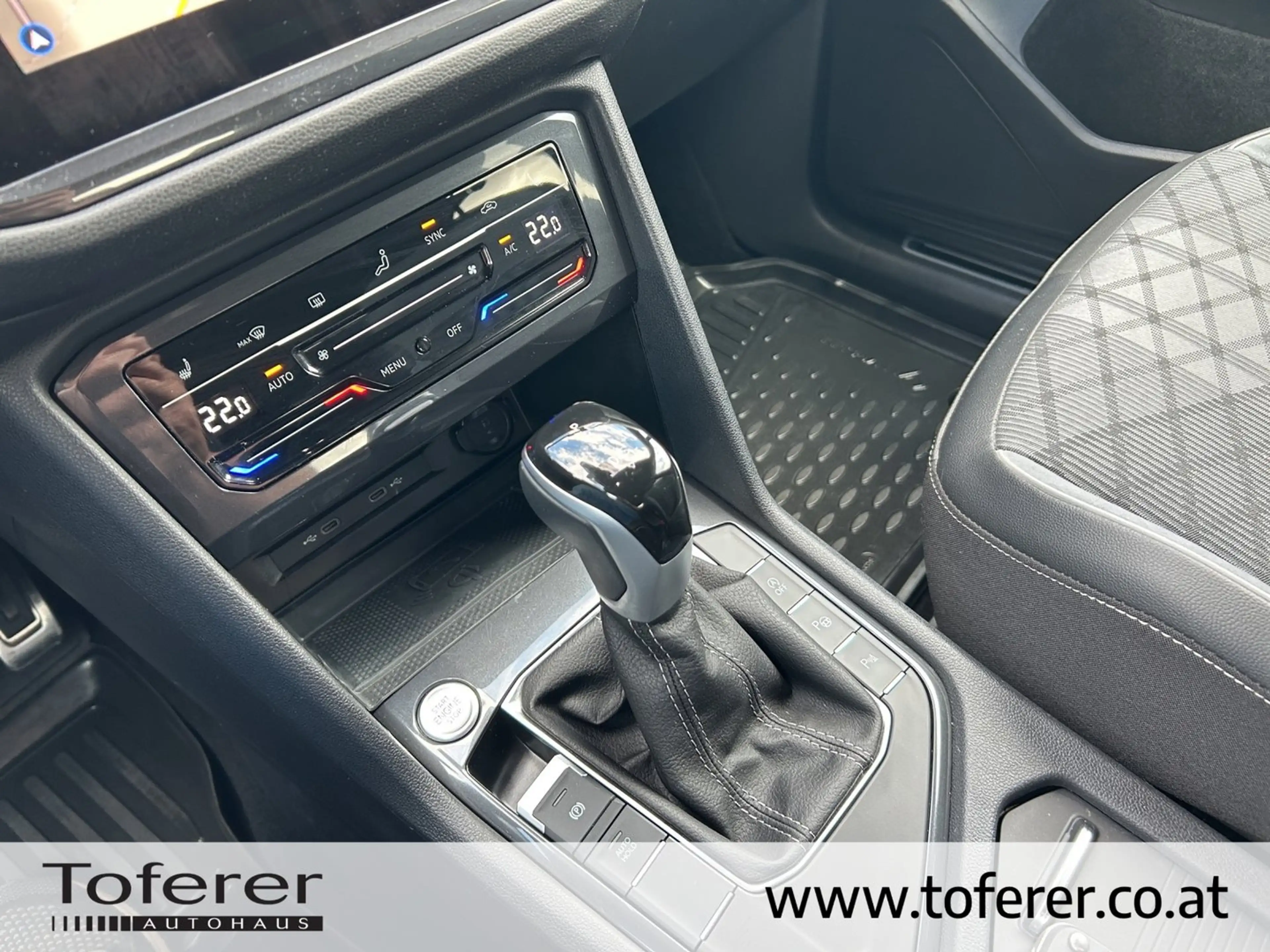 Volkswagen Tiguan Allspace R-Line TDI DSG — photo 14