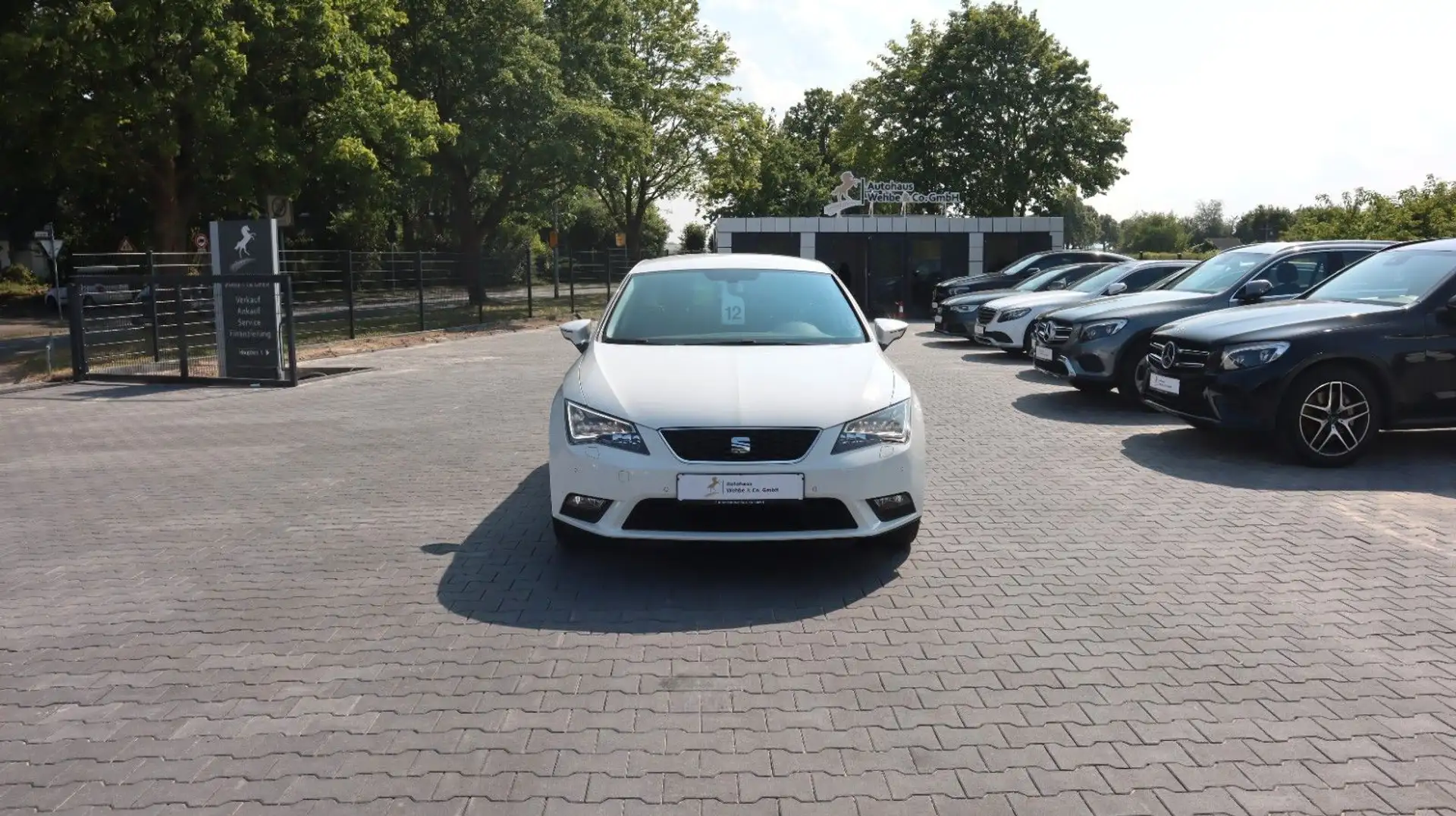 SEAT Leon 1.4 TSI Style Navi Tempomat DAB LED PDC Weiß - 2