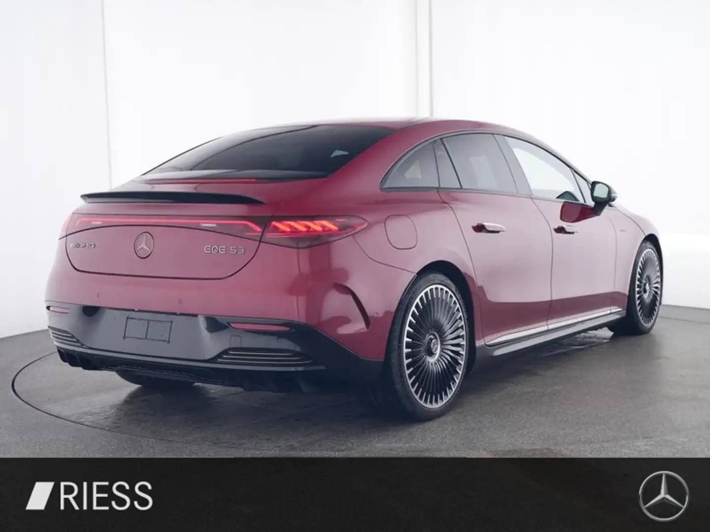 Mercedes-Benz EQE 53 AMG 4M Night Hyper Distr Pano Sitzkli 21" Rot - 2