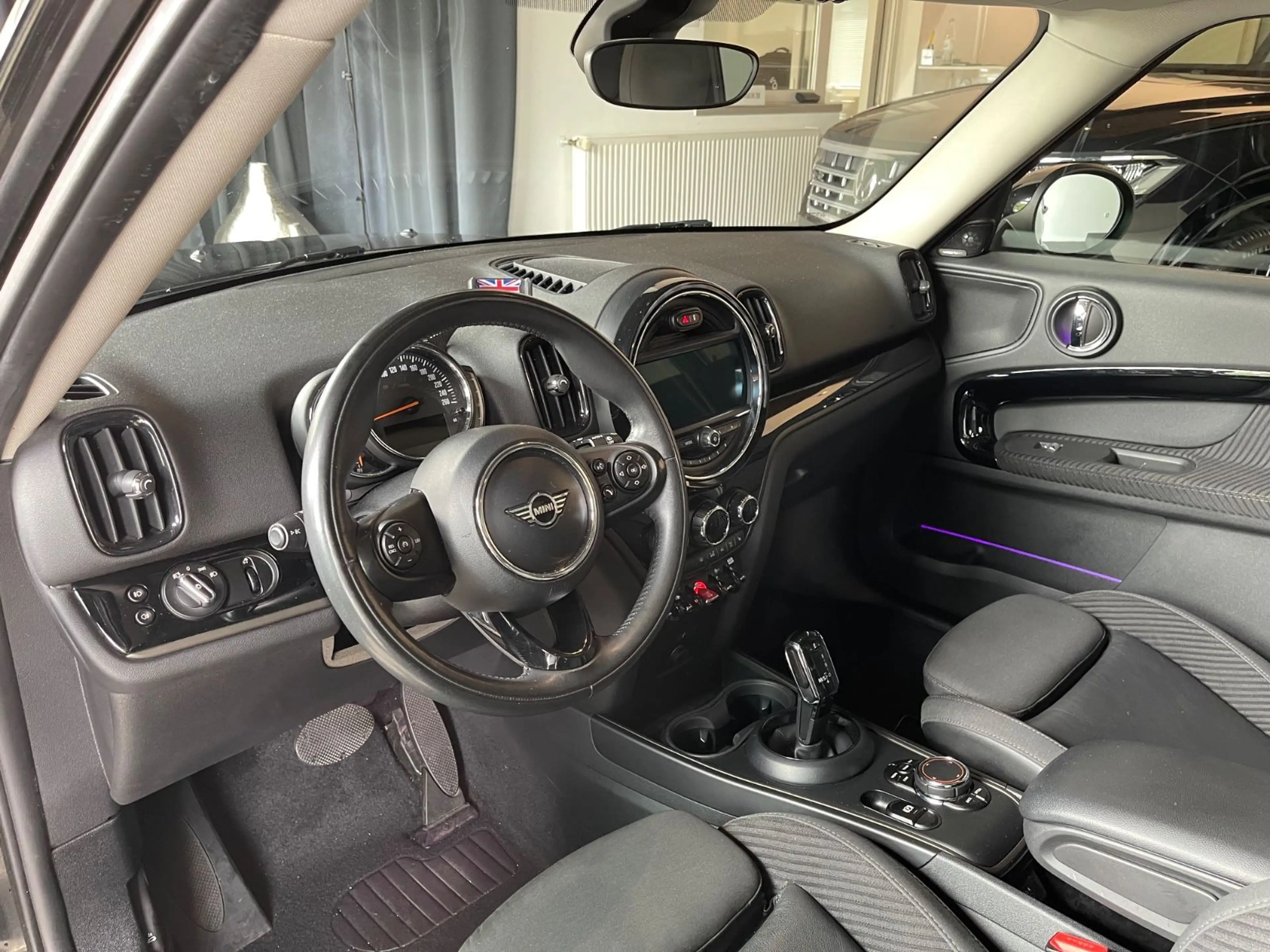 MINI Cooper D Countryman Chilli* — photo 5