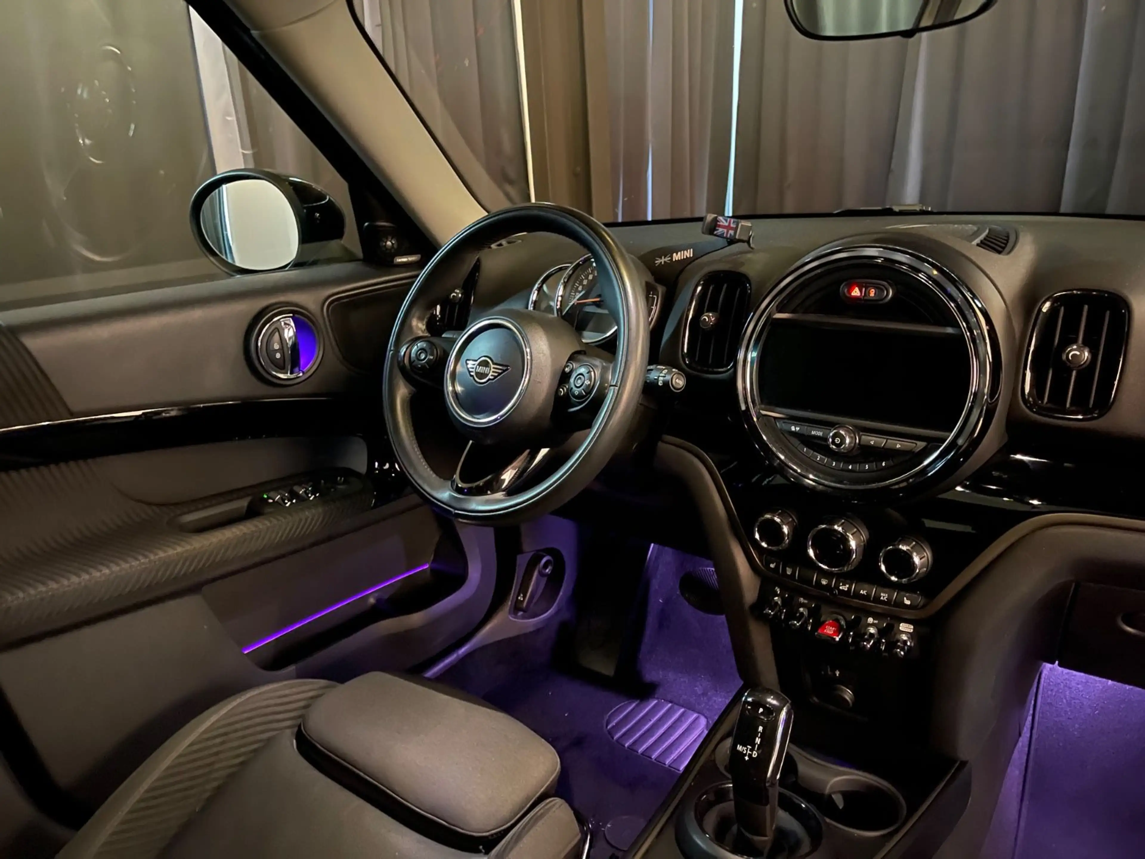 MINI Cooper D Countryman Chilli* — photo 15