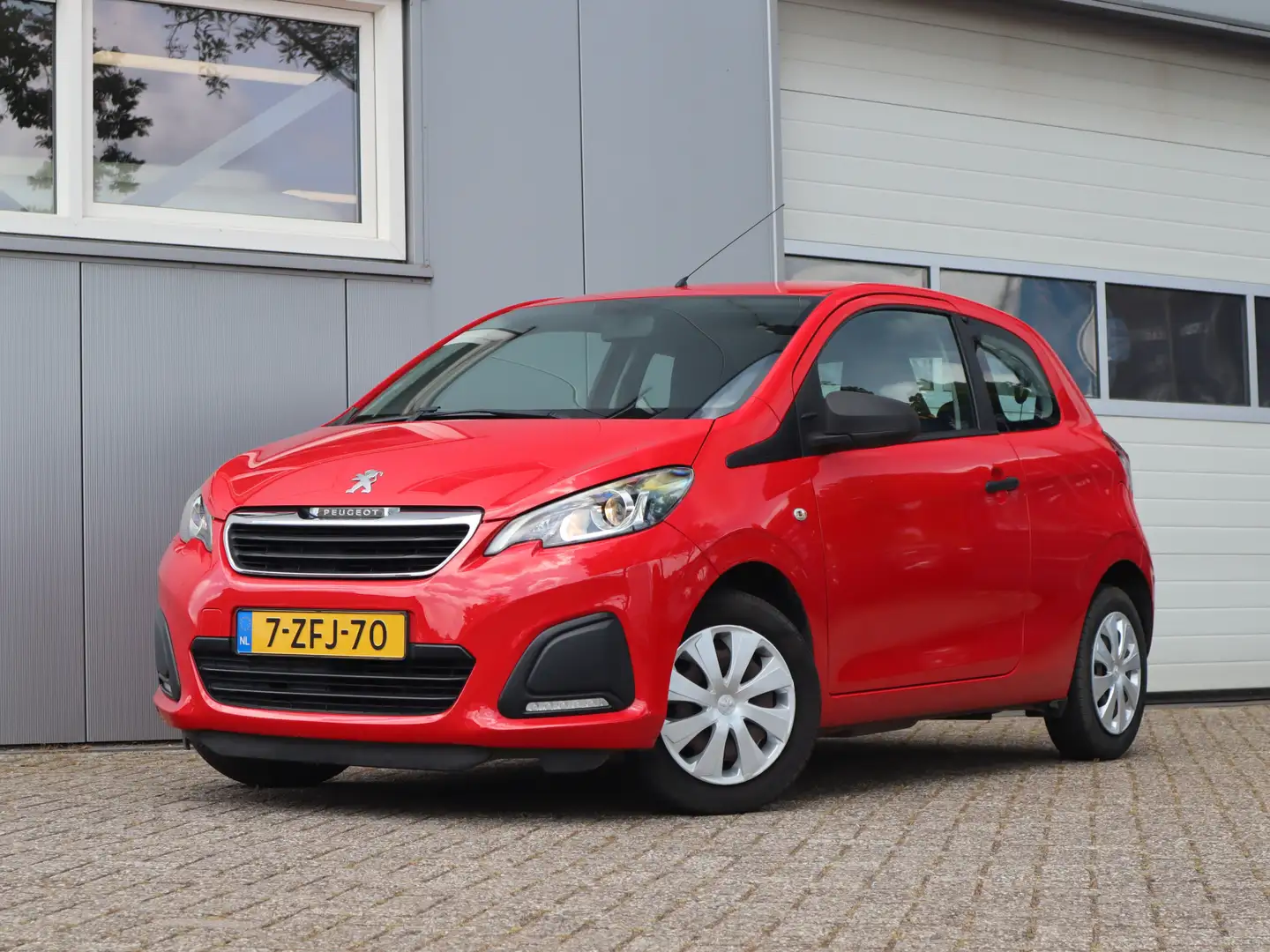 Peugeot 108 1.0 e-VTi Access Červená - 1