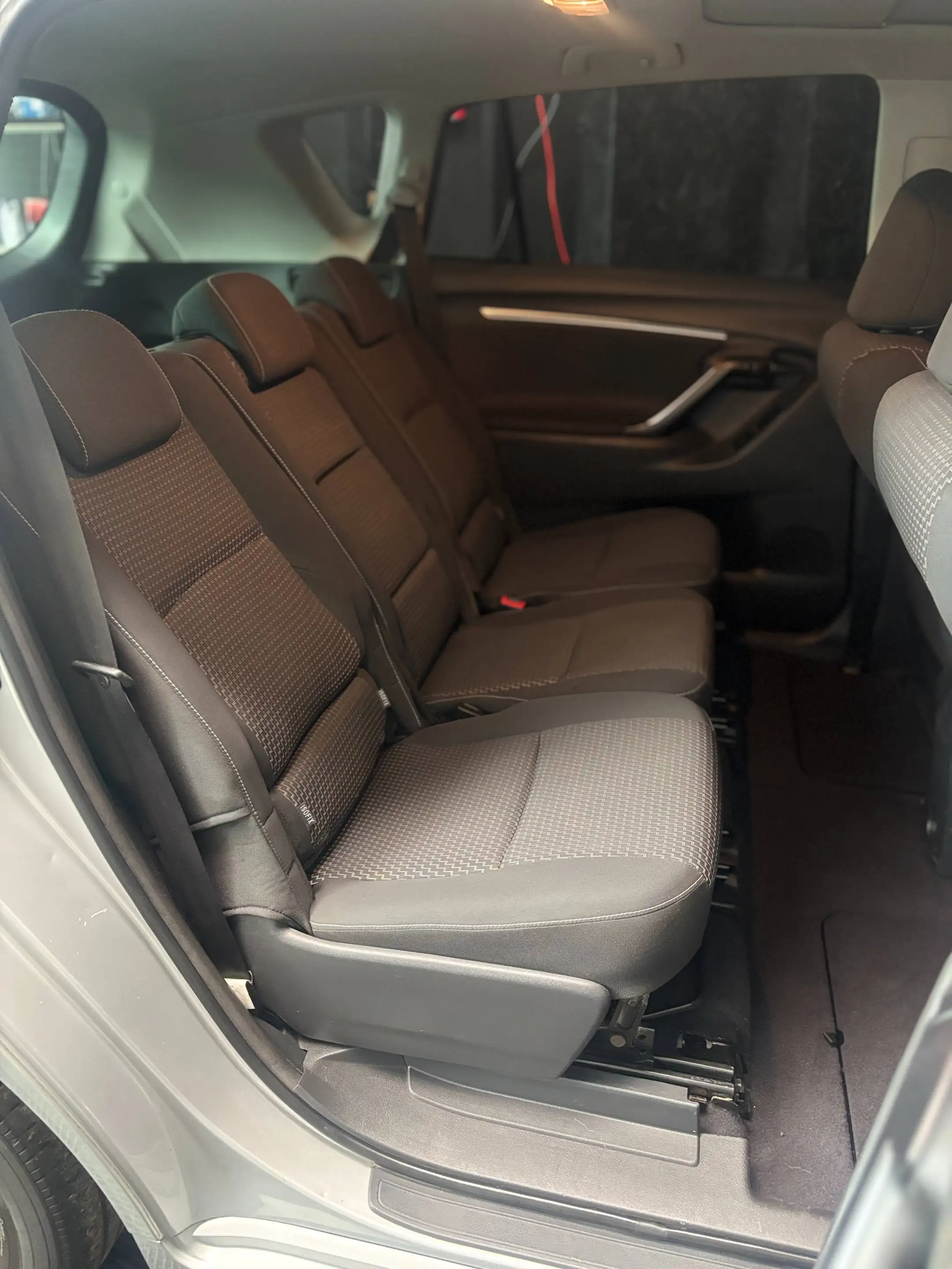 Toyota Verso Verso 1.6 D-4D Business Plus 5pl *12 mois Garantie* — photo 7