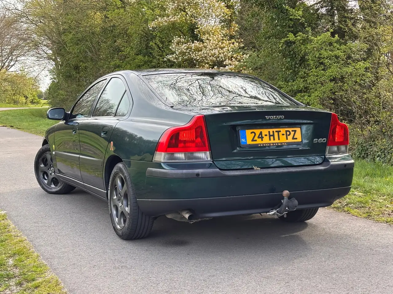 Volvo S60 2.4 | Automaat + Cruise Nu € 1500,- !!!, foto 2