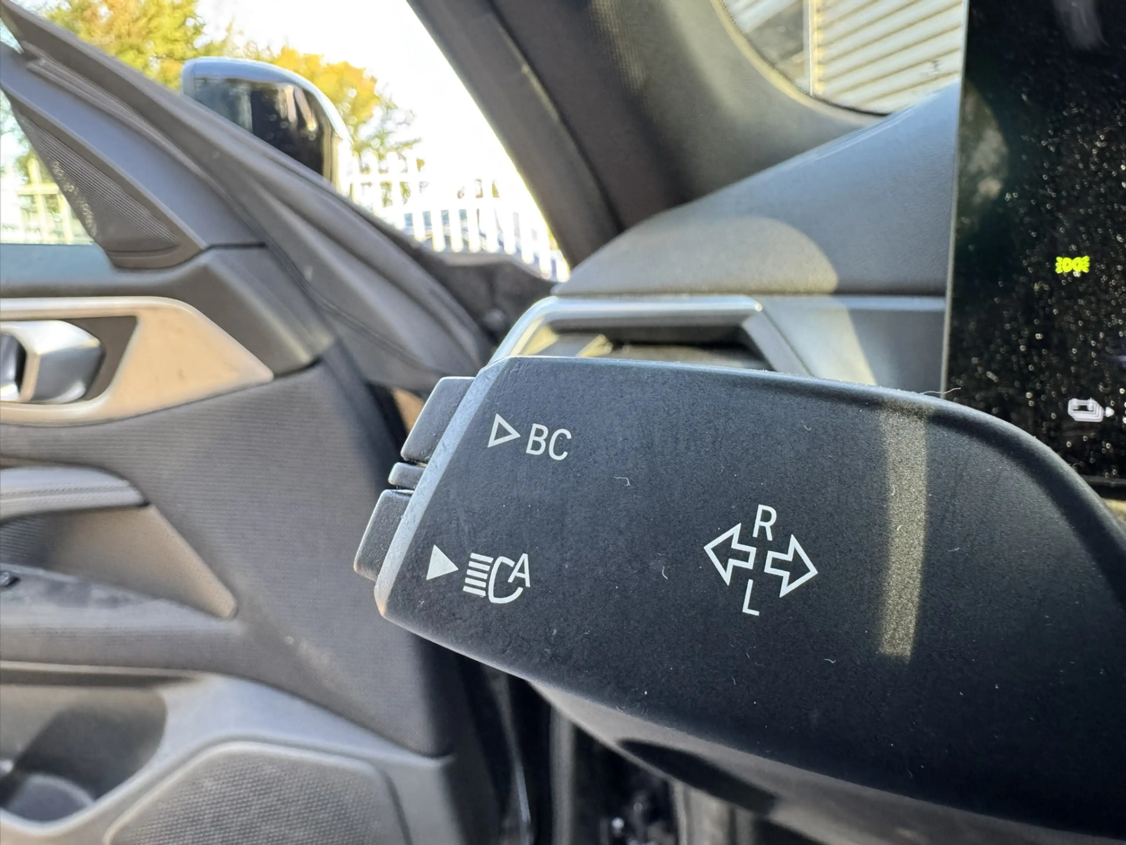 BMW i4 eDrive40 84 kWh*93%SOH*Leder*Navi*Camera*EXPORTPRI — photo 22