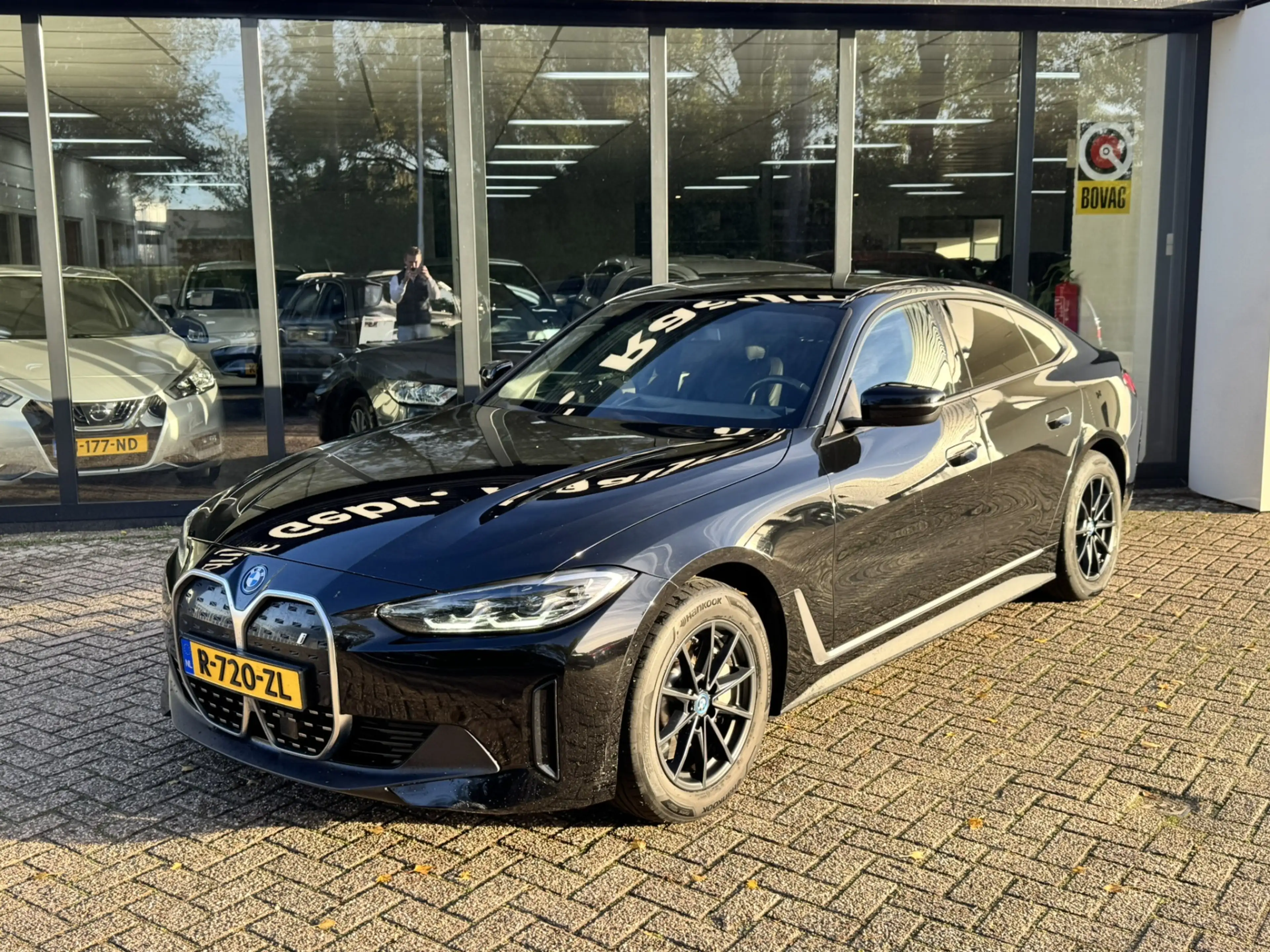 BMW i4 eDrive40 84 kWh*93%SOH*Leder*Navi*Camera*EXPORTPRI — photo 2