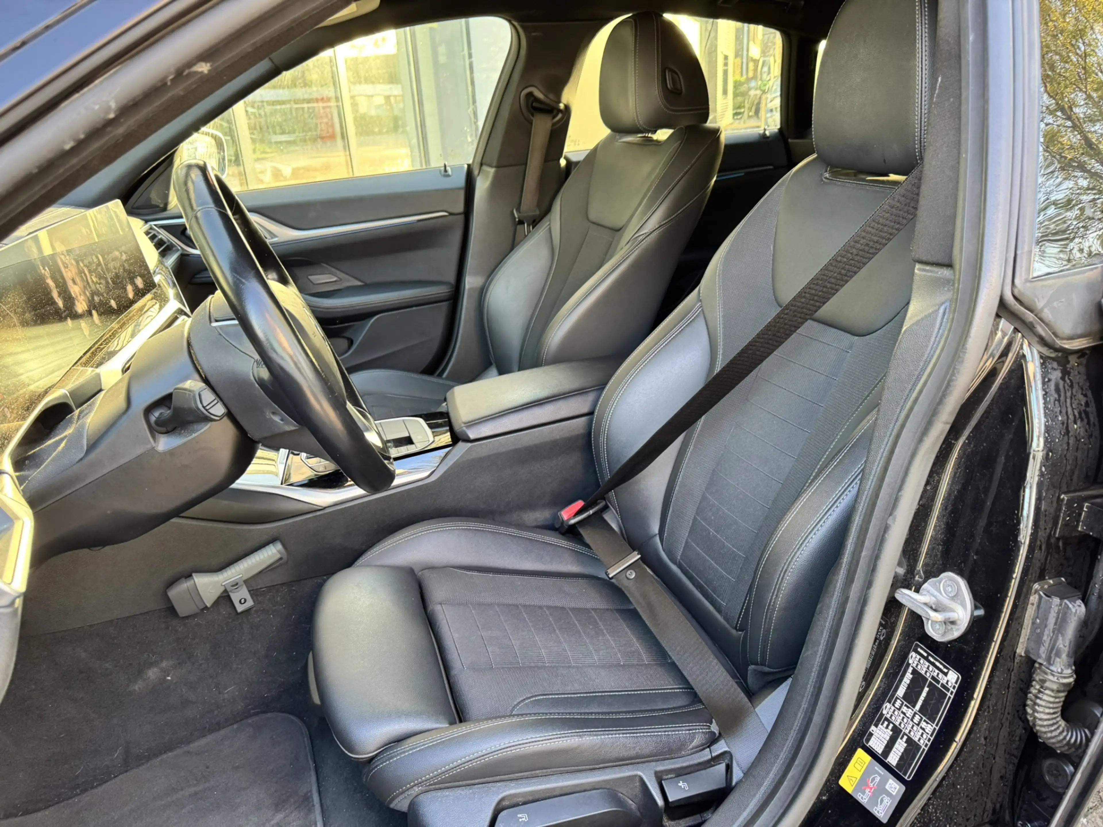 BMW i4 eDrive40 84 kWh*93%SOH*Leder*Navi*Camera*EXPORTPRI — photo 11