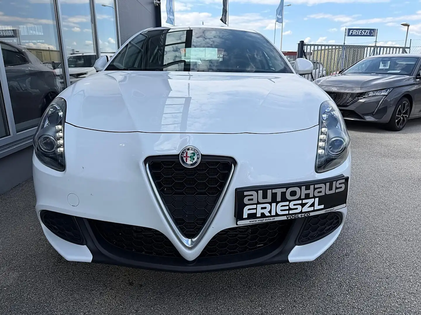 Alfa Romeo Giulietta 1,4 TB 120 Österreich Bestpreis!!! Weiß - 2