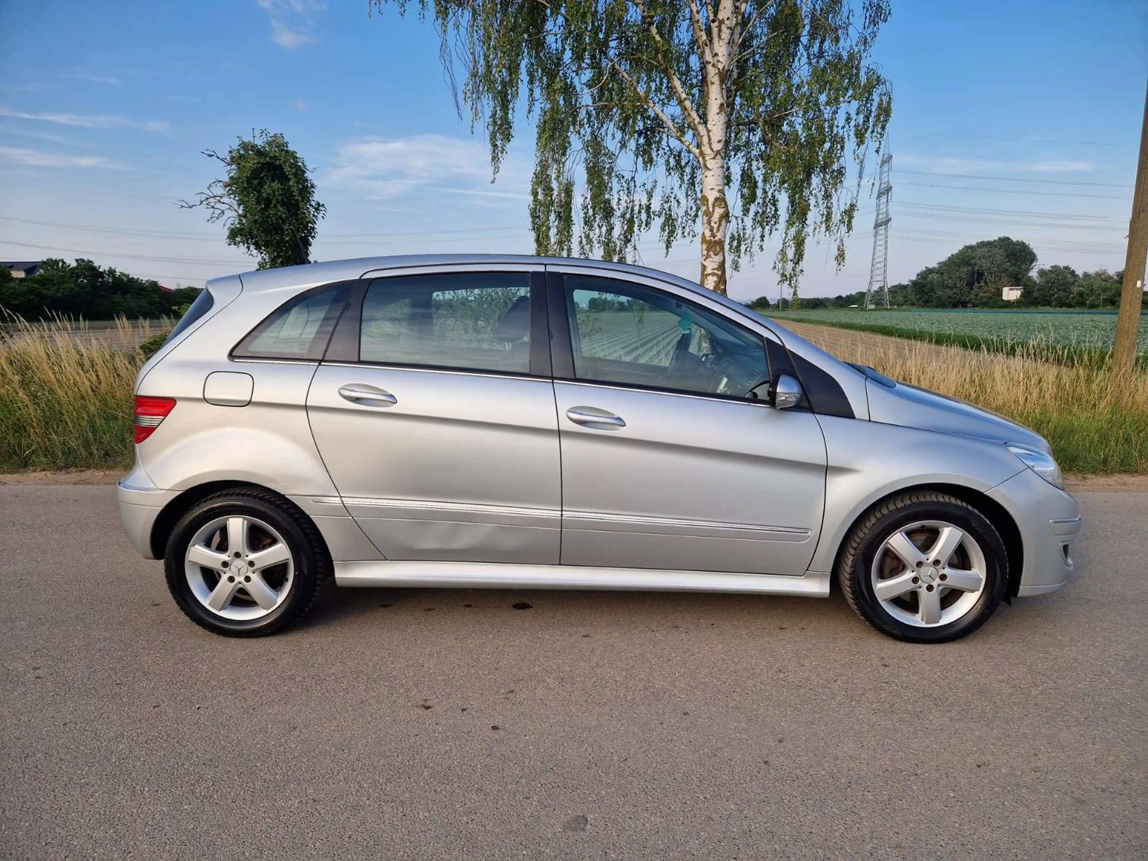 Mercedes-Benz B 200 B-Klasse,Automatik,Klima,Alu,TÜV,104tkm,TOP,ZV, — photo 4