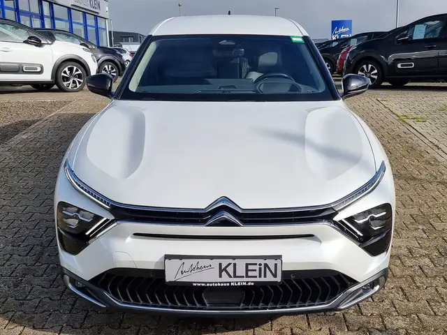 Citroen C5 X Plus PureTech130 EAT8 -- CAM-CARPLAY-LHZ-QI