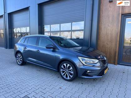 Renault Megane E-Tech Estate 1.6 Plug-In Hybrid 160 / Edition One / leer