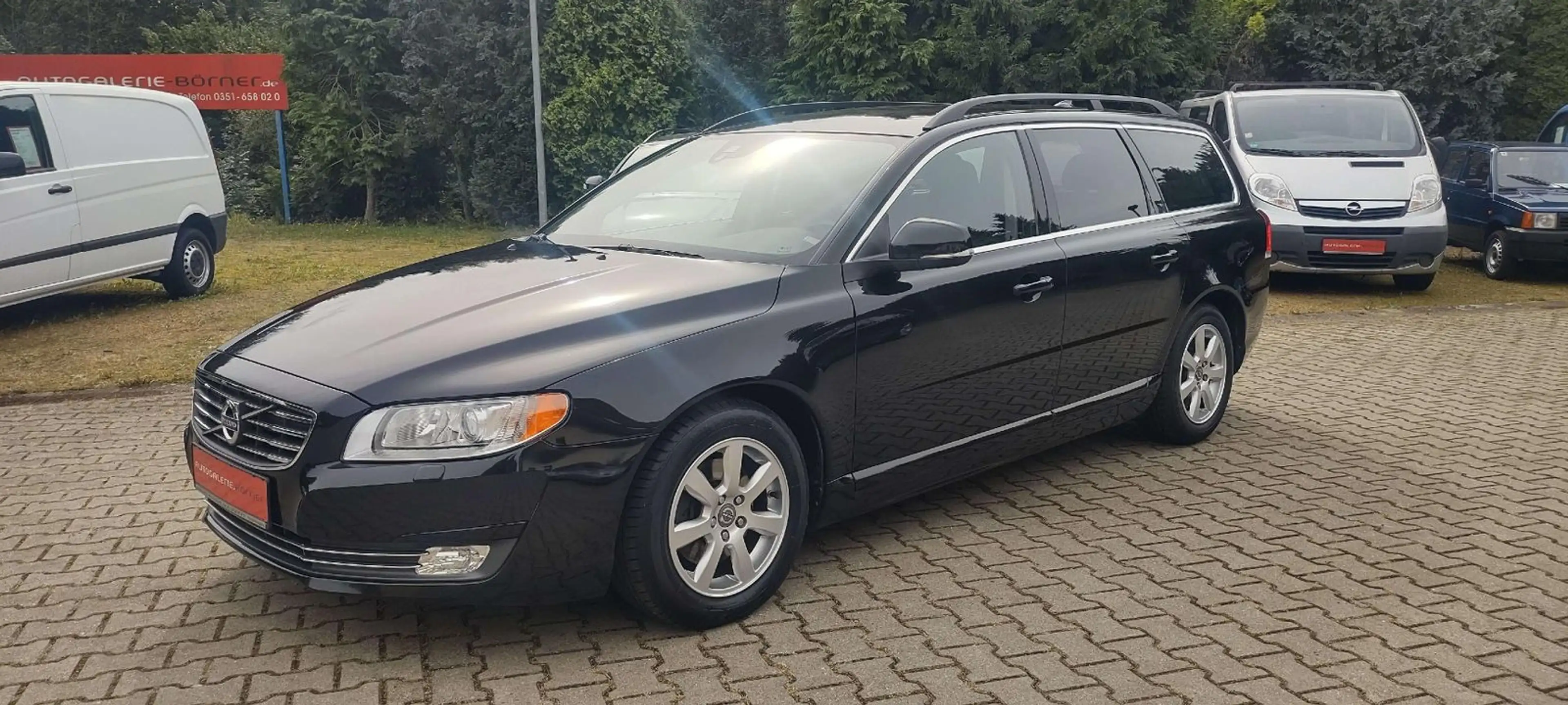 Volvo V70 D2 Automatik Standheizung AHK Zahnriemen n