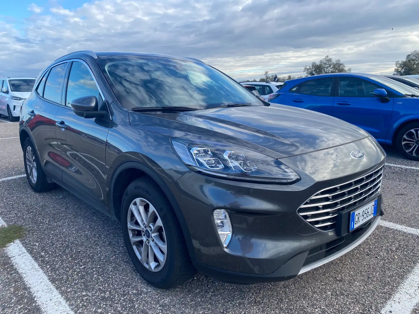 Ford Kuga 2.0 Ecoblue 2wd120cv Autom. TITANIUM-PREZZO REALE! Grigio - 1
