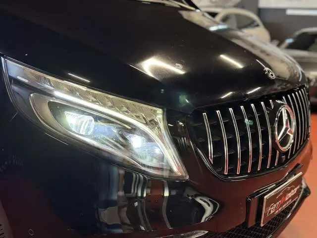 Mercedes-Benz V 300 Versione Long 4-Matc AMG Pack 7Posti