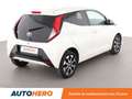 Toyota Aygo 1.0 VVT-i X-Play X-Shift Blanc - thumbnail 6