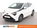 Toyota Aygo 1.0 VVT-i X-Play X-Shift Blanc - thumbnail 1