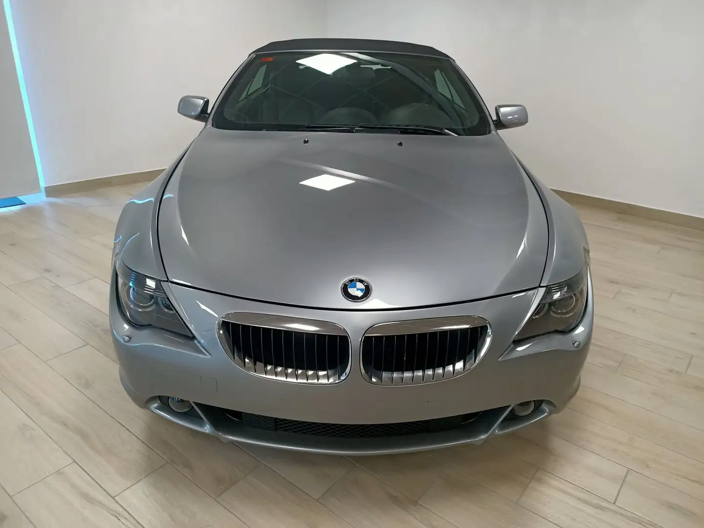 BMW 630 630i cat Cabrio Grigio - 2